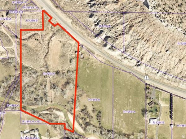 950 W MAIN ST N, Rockville, UT 84763