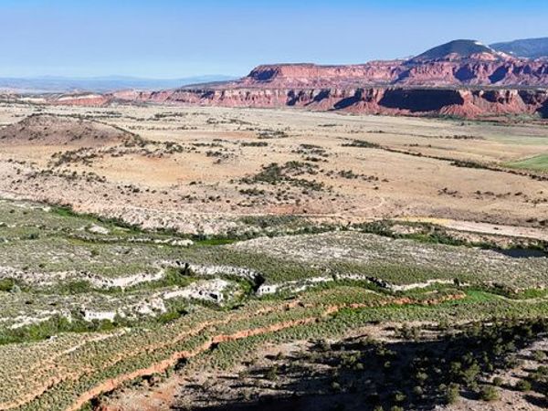 123 TEASDALE POWERLINE RD , Teasdale, UT 84773