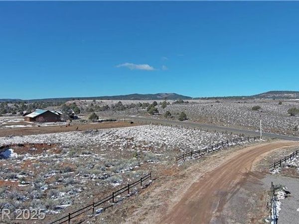 187 W BRYCE GATE CIR , Unit 5, Hatch, UT 84735