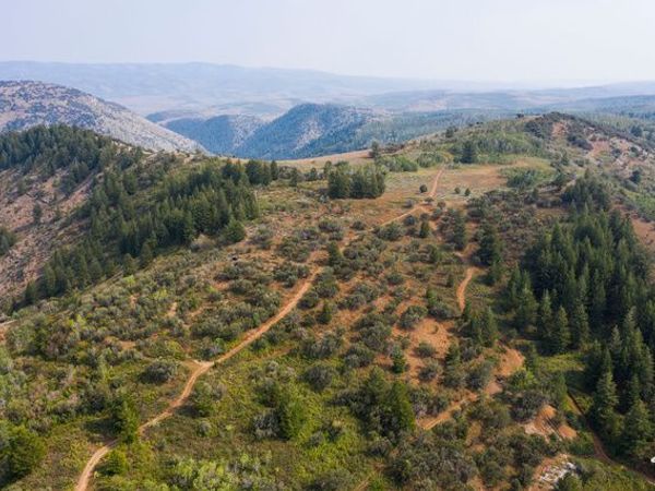 Avon, UT 84328