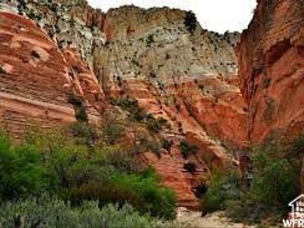 11 MOUNTAIN VIEW DR , Unit 11, Orderville, UT 84758