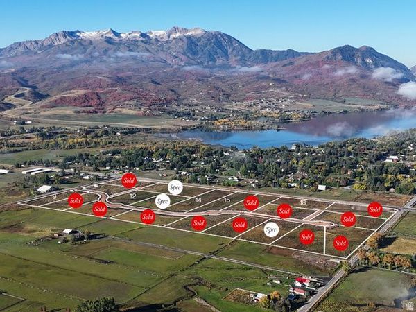 335 S 7900 ST E, Unit 15, Huntsville, UT 84317