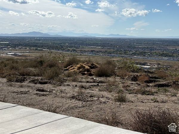 1383 W CARIBOU CT , Unit 113, Pleasant View, UT 84414