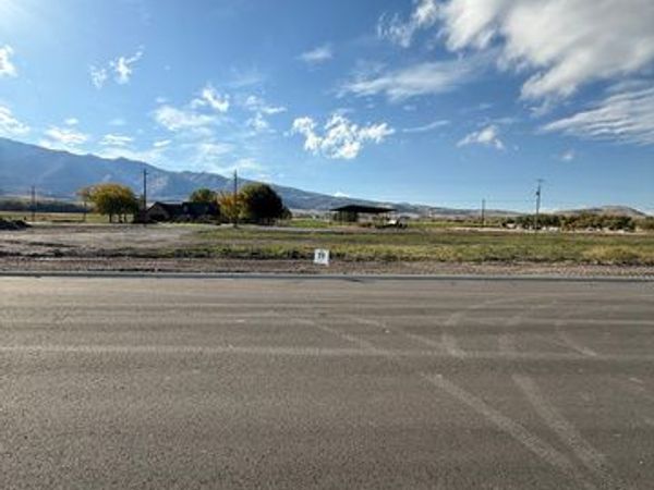948 N 75 W, Unit 11, Mendon, UT 84325