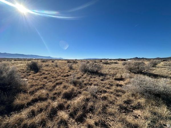 6267 N 3525 W, Enoch, UT 84721