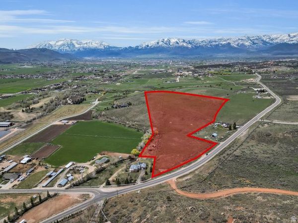 4714 E LAKE CREEK RD , Heber City, UT 84032