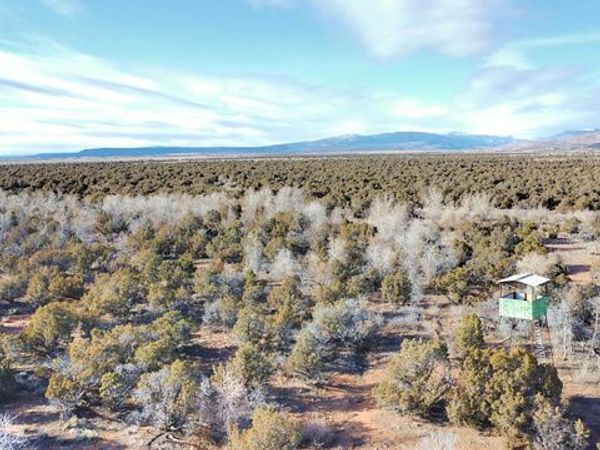 0 1000 N 1500 E, Whiterocks, UT 84085