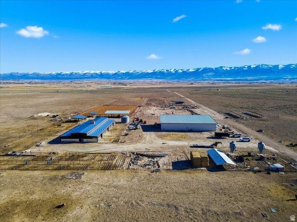 302 RESOVOIR RD , Wales, UT 84667