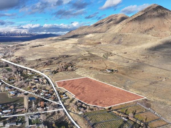 Deweyville, UT 84309