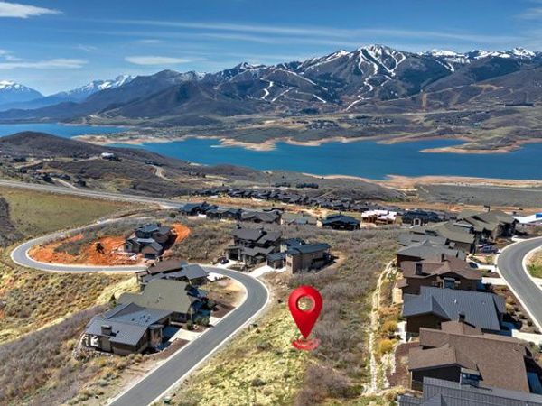 11383 N SOARING HAWK LN , Unit 9, Hideout, UT 84036