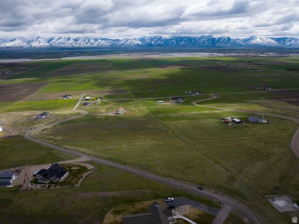 6950 W 2700 N, Unit 7, Petersboro, UT 84325