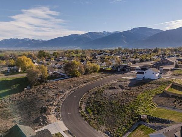 828 W 70 N, Unit 87, Hyrum, UT 84319