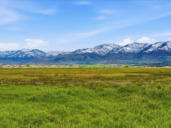 1885 W 3400 N, Benson, UT 84335