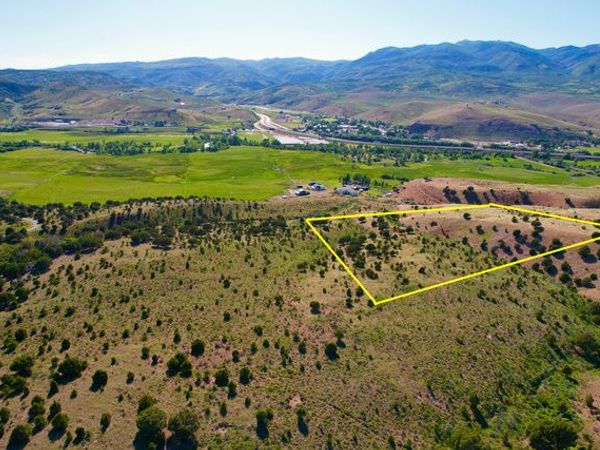 167 LEWIS VIEW , Unit LSV-1, Wanship, UT 84017