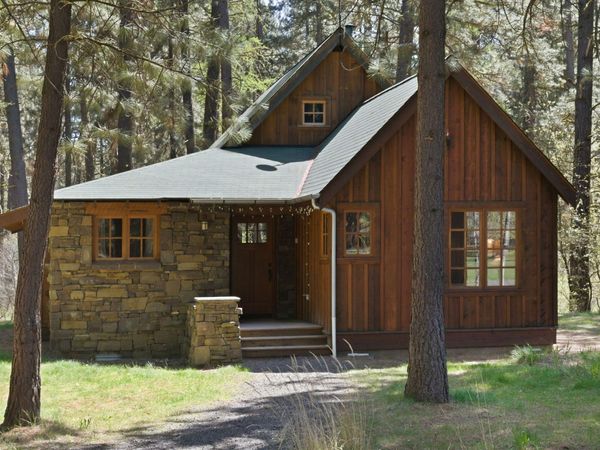13375 SW Forest Service Road, Unit Cabin 18 ,, Camp Sherman, OR 97730
