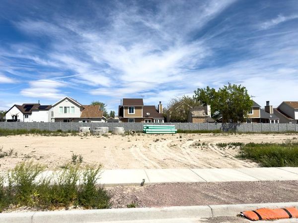 1412 W JORDAN HEIGHT LN , Unit 21, West Jordan, UT 84088