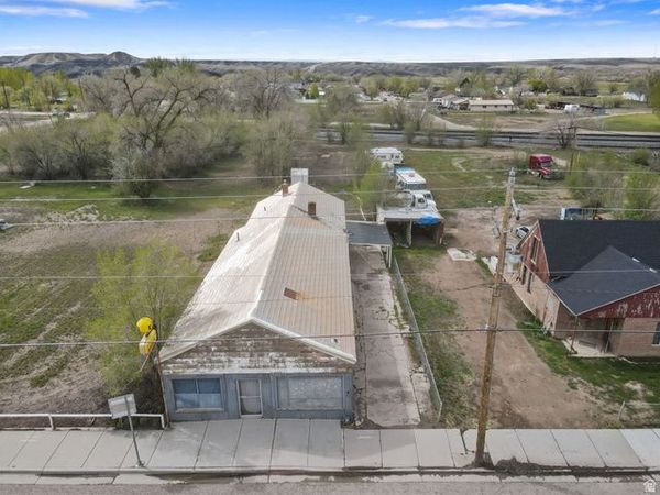 46 E MAIN ST , Wellington, UT 84542