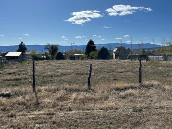 175 S 400 E, Mt Pleasant, UT 84647