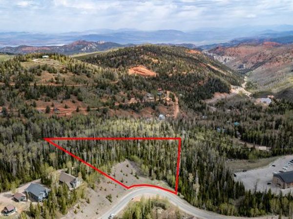 199 HUNTER RIDGE DR W, Brian Head, UT 84719
