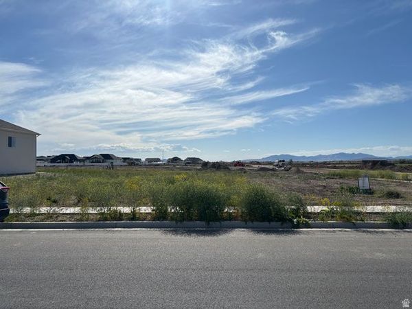 3167 S 5100 W, Unit 2, Hooper, UT 84401