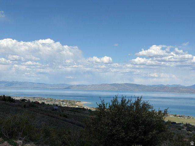 3077 S Sweetwater Pkwy, Lot #4, Garden City, UT 84028 Main Photo