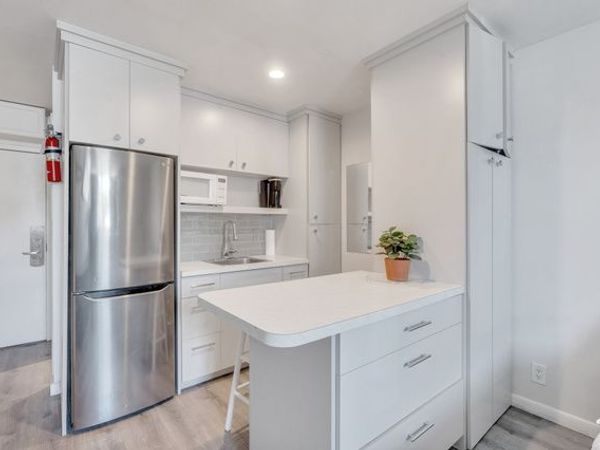 2015 PROSPECTOR AVE, Unit 104, Park City, UT 84060
