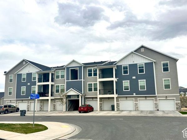 1813 W NEWCASTLE LN , Unit 303, Saratoga Springs, UT 84045