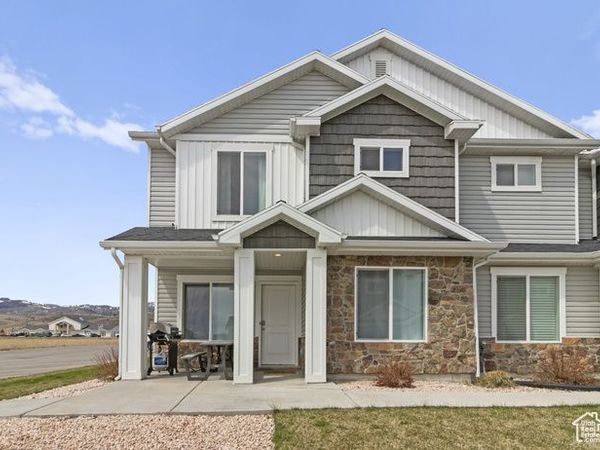 254 W SEASONS LN , Garden City, UT 84028