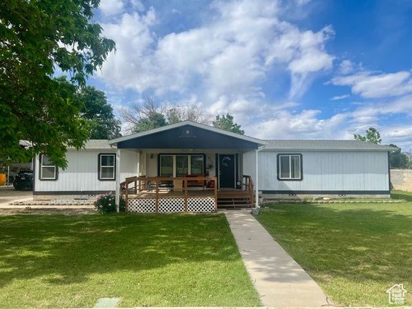 465 E KINGS LN , Green River, UT 84525