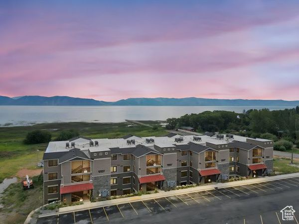 35 E 150 S, Unit 201B, Garden City, UT 84028