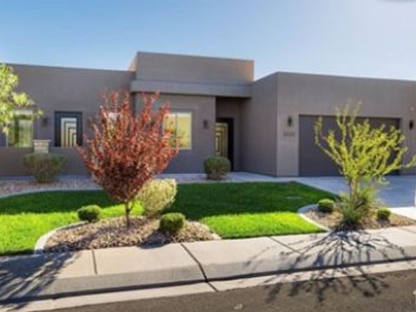 3225 S 4900 W, Hurricane, UT 84737