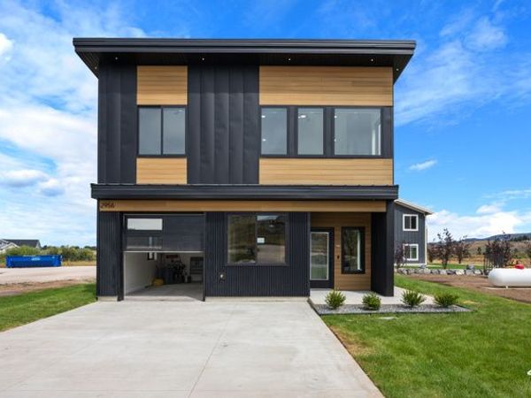 2956 S COUNTRY CLUB DR , Garden City, UT 84028