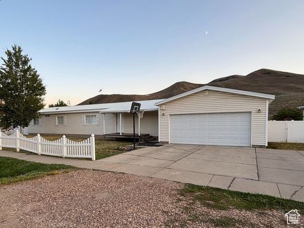 335 W MEMORIAL PARK RD , Henefer, UT 84033