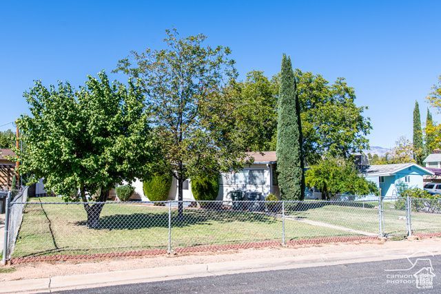 656 N 120 E, Hurricane, UT 84737 Main Photo