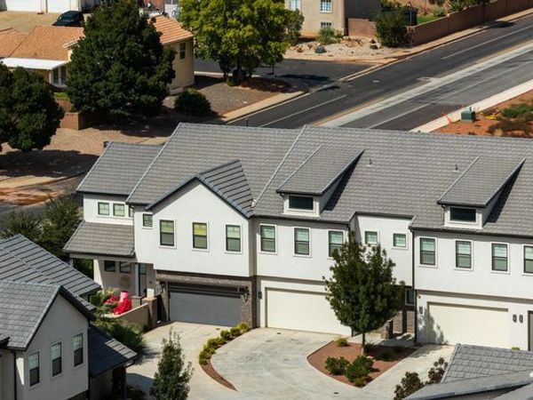 2600 OCOTILLO WAY , Unit 34, Santa Clara, UT 84765