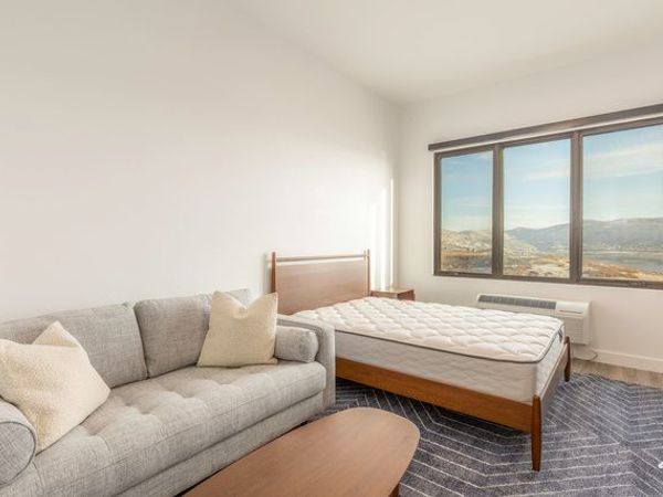 2303 W DEER HOLLOW RD , Unit 2240, Park City, UT 84060