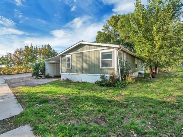 2875 N HILL FIELD RD, Unit 199, Layton, UT 84041