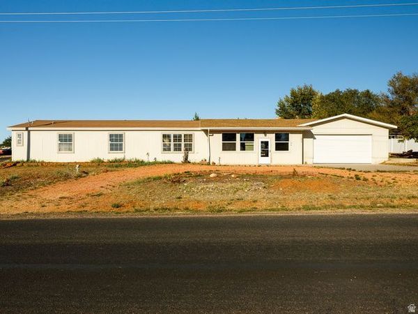 1686 S POWELL DR , Kanab, UT 84741