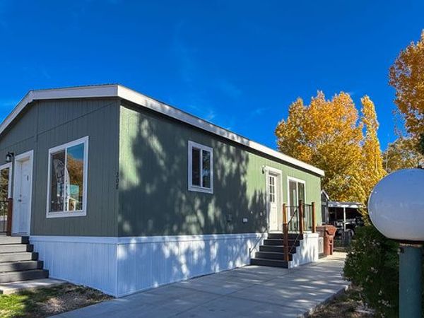 208 DARLINGTON WAY , Layton, UT 84041