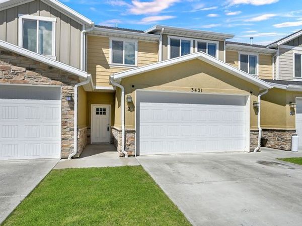 3431 S EMILY LN, Unit 2, West Haven, UT 84401
