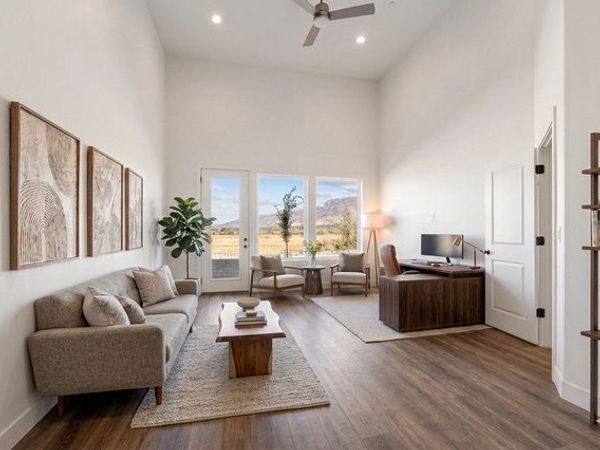 1485 W BURKE LN, Unit 102, Farmington, UT 84025