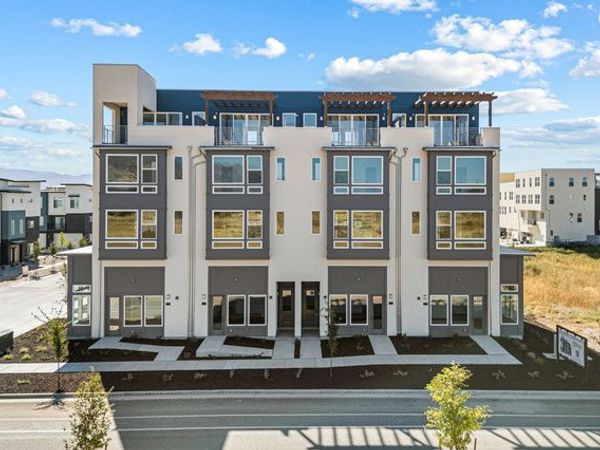 1485 W BURKE LN, Unit 102, Farmington, UT 84025