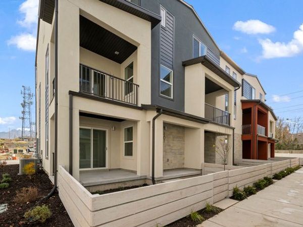 931 W COALBURN WAY , Unit 101, Murray, UT 84123