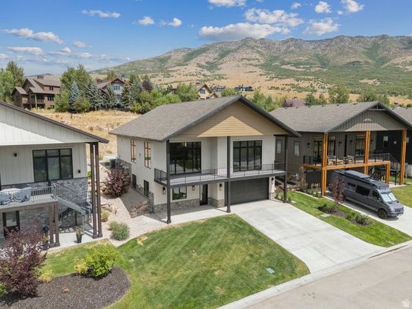 5985 E BIG HORN PKWY , Unit 137, Eden, UT 84310