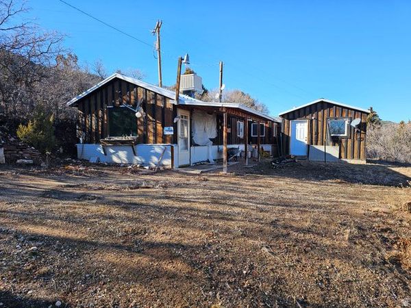 1064 E TABBY ACCESS RD , Tabiona, UT 84072