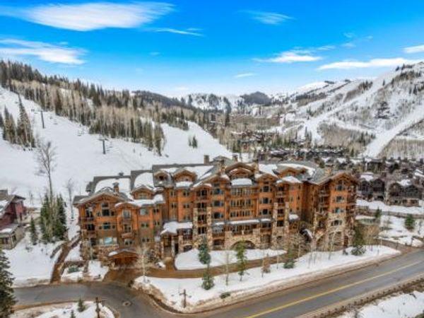 8777 MARSAC AVE , Unit #206, Deer Valley, UT 84060