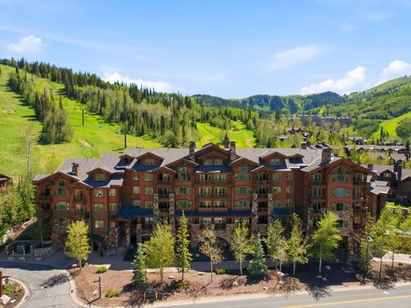 8777 MARSAC AVE, Unit #206, Deer Valley, UT 84060