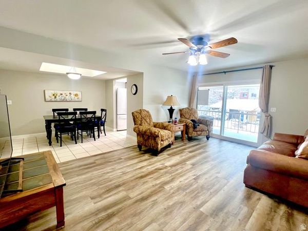 323 S PEACH LN , Bountiful, UT 84010
