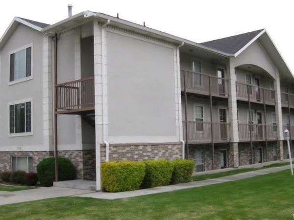 1070 S OREM BLVD E, Unit 3, Orem, UT 84058