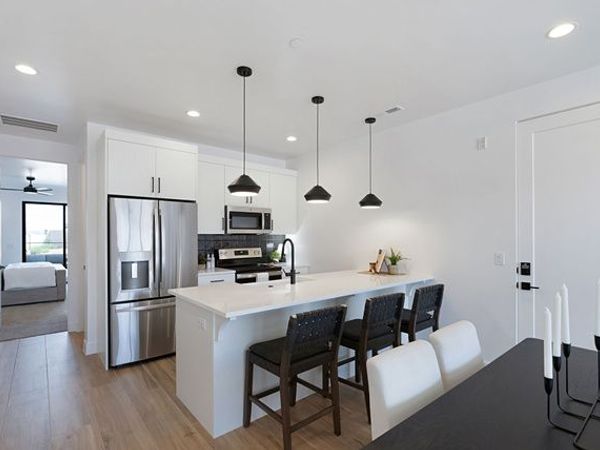 425 W MOMORI CIR , Unit B1, Kanab, UT 84741